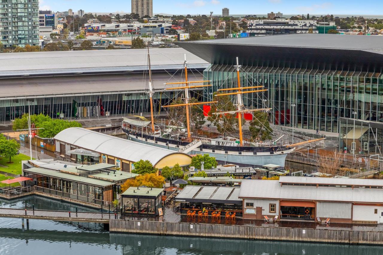 Waterfront Melbourne Apartments Bagian luar foto